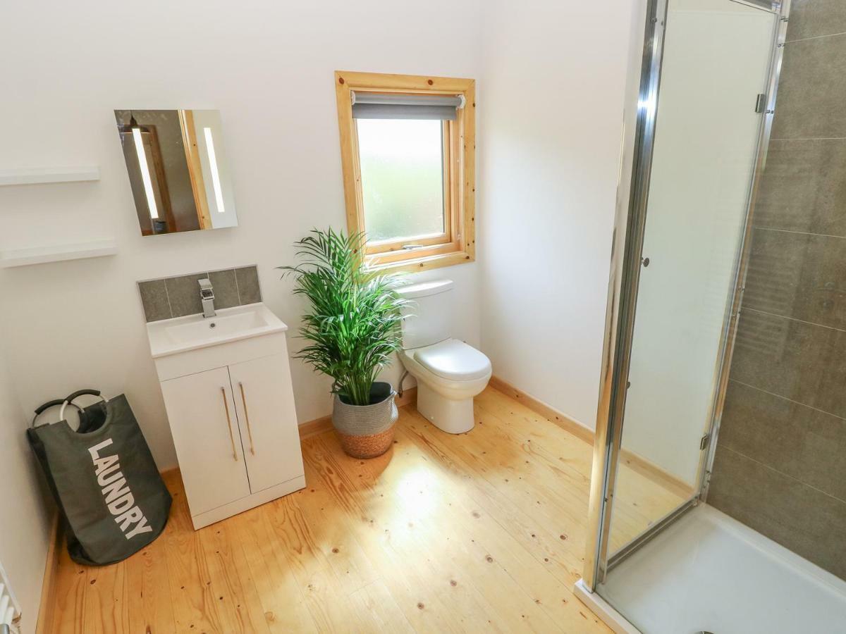 Willow Lodge Tenby Esterno foto